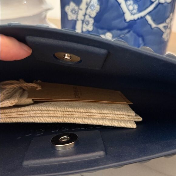NWT Carmen Sol Julian Pochette